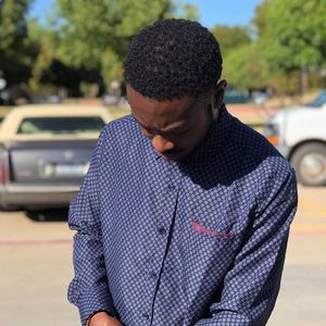 Meet your Posher, Derrick